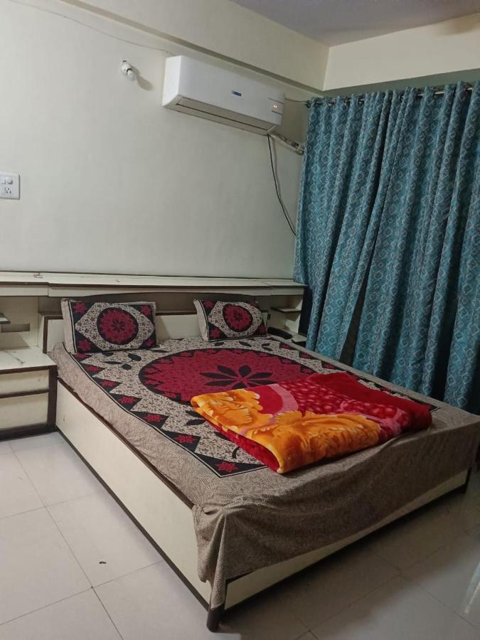 Hotel Mahati Indore Exterior photo